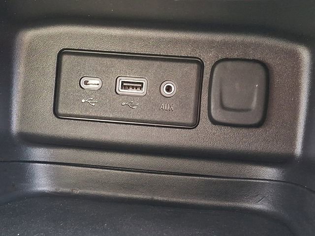 Used 2020 Chevrolet Equinox LT FWD image 25