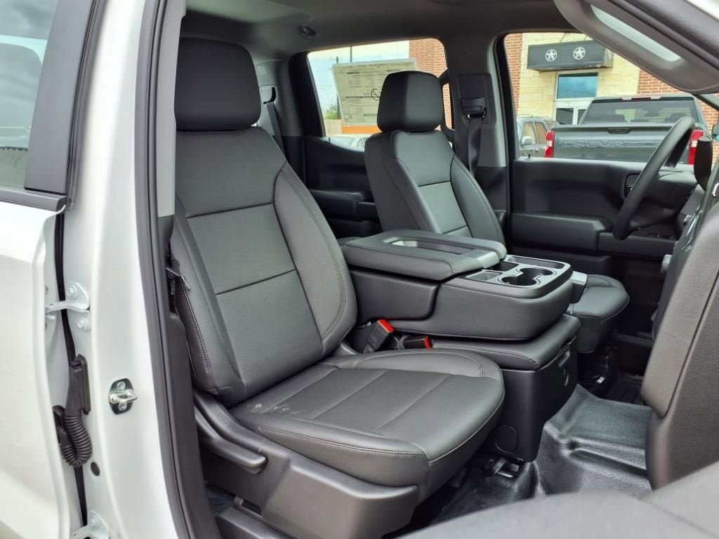 New 2026 Chevrolet Silverado 1500 W/T AWD/4WD image 12