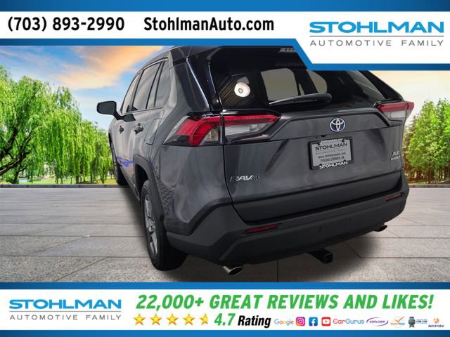 Used 2024 Toyota RAV4 XLE image 6
