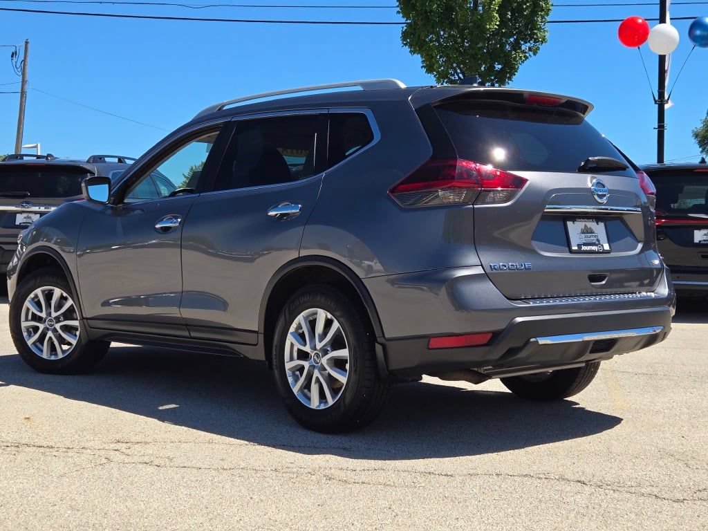 Used 2018 Nissan Rogue SV FWD image 14