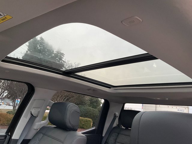 Used 2023 Toyota Tundra Limited image 9