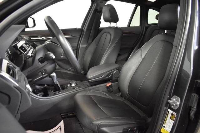 Used 2019 BMW X1 xDrive28i w/ Convenience Package AWD/4WD image 9