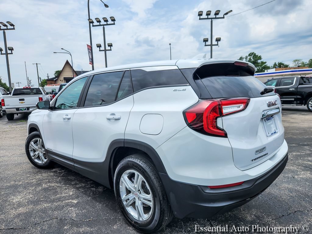 Used 2024 GMC Terrain SLE FWD image 6