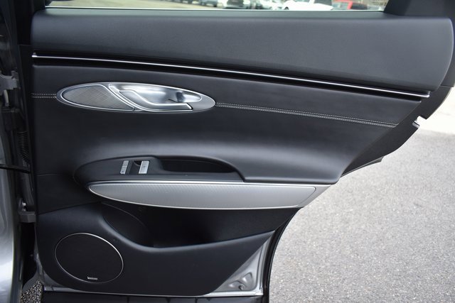 Used 2022 Genesis GV70 2.5T w/ Select Package image 49