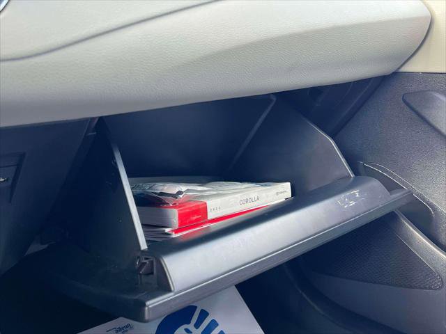 Certified 2022 Toyota Corolla LE image 29