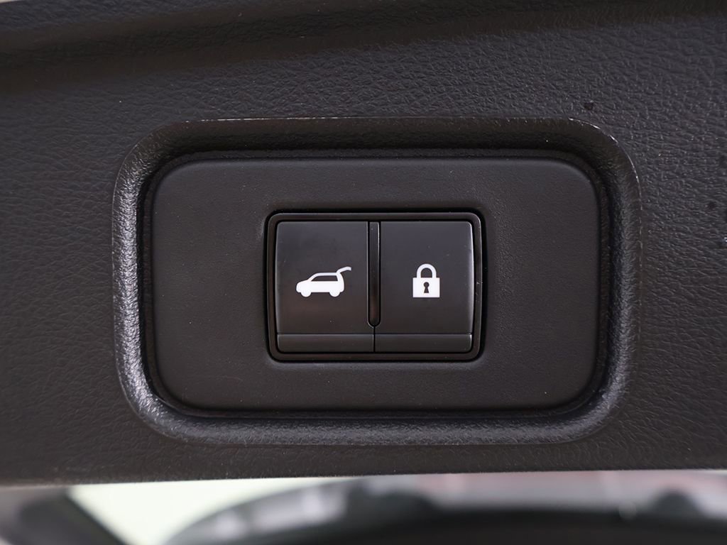 Used 2023 Nissan Pathfinder Platinum AWD/4WD image 61