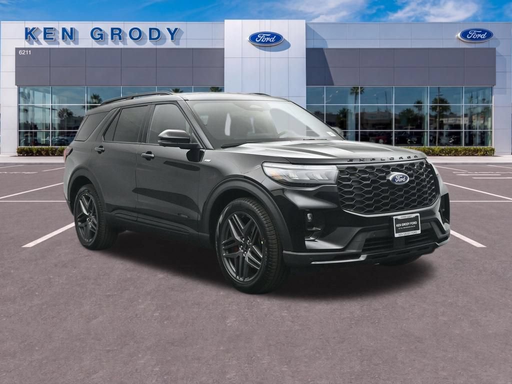 New 2026 Ford Explorer ST-Line w/ ST-Line Street Pack
