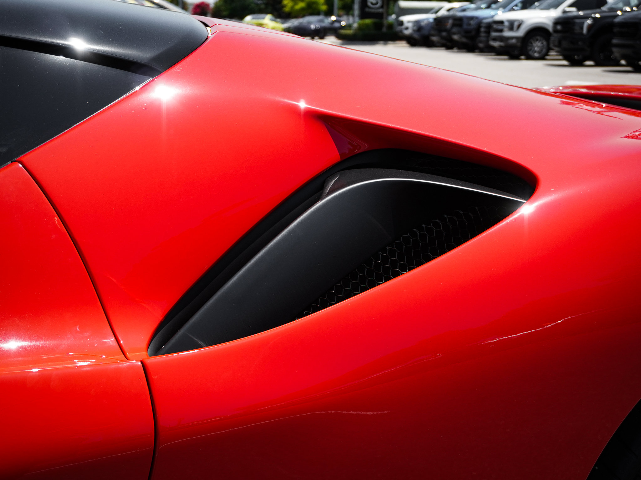 Used 2022 Ferrari SF90 Stradale AWD/4WD image 9