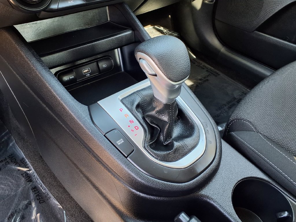 Certified 2024 Kia Forte LXS w/ LXS Technology Package FWD image 25