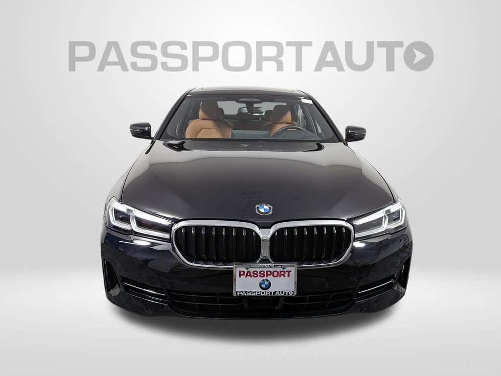 Used 2022 BMW 530i xDrive w/ Executive Package AWD/4WD image 9