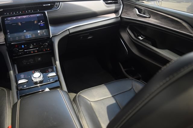 Used 2023 Jeep Grand Cherokee L Overland AWD/4WD image 14