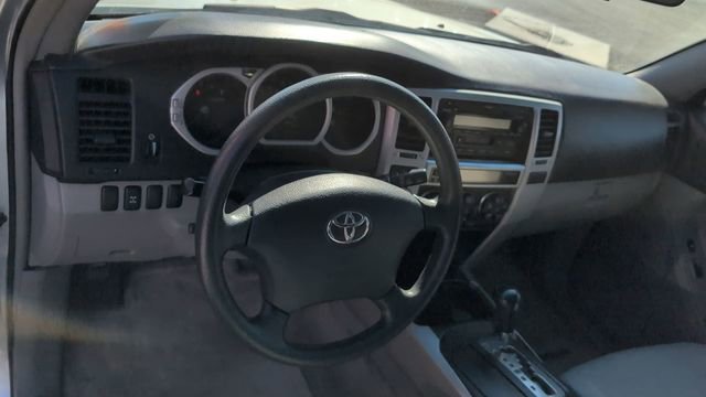 Used 2004 Toyota 4Runner SR5 image 20