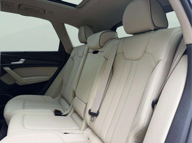 Certified 2023 Audi Q5 2.0T Premium Plus w/ Premium Plus Package AWD/4WD image 25