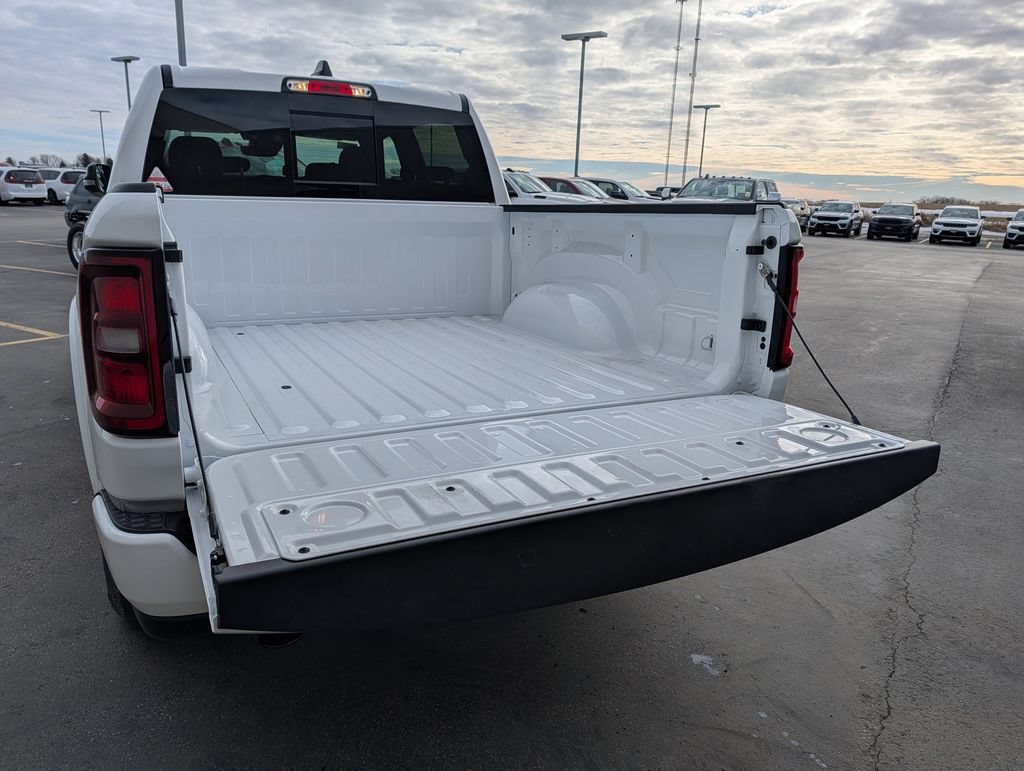 New 2026 RAM 1500 Big Horn AWD/4WD image 7