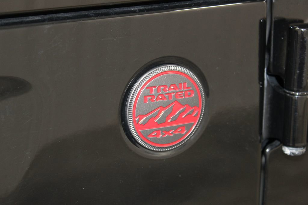 Used 2024 Jeep Wrangler Unlimited Rubicon image 14