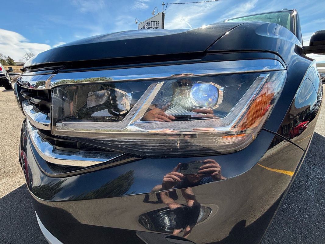 Used 2021 Volkswagen Atlas S image 31