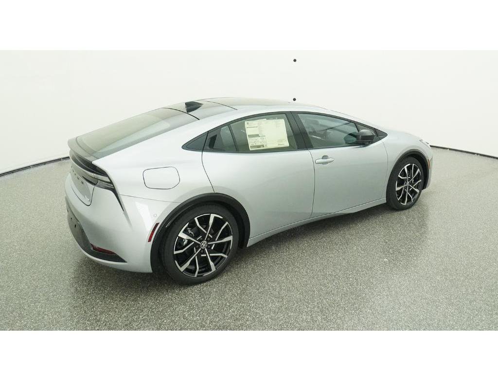 New 2026 Toyota Prius Plug-In Hybrid image 9