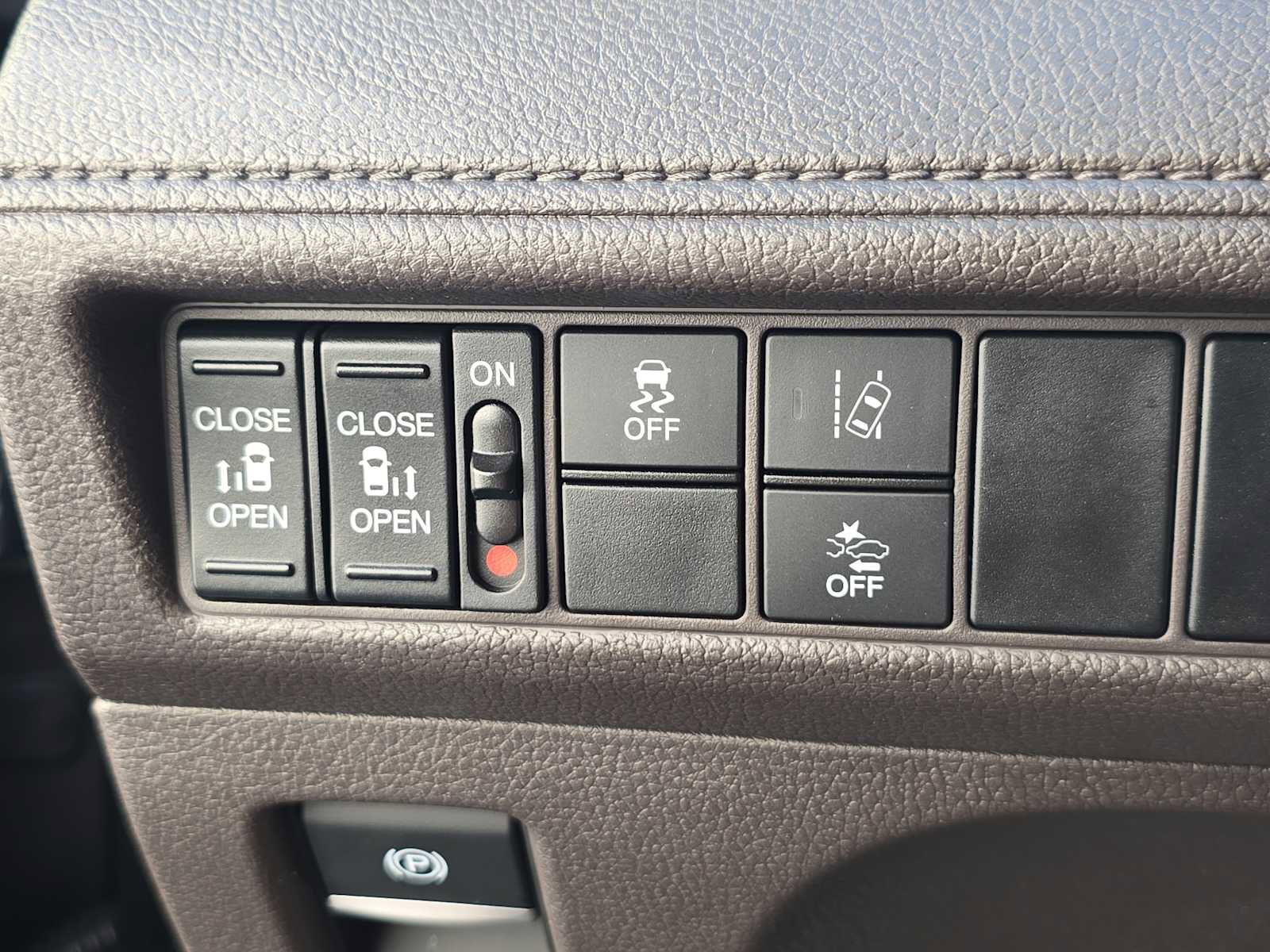 Used 2019 Honda Odyssey EX image 23