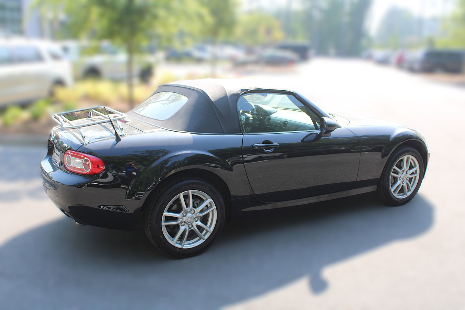 Used 2009 MAZDA MX-5 Miata Sport RWD image 20