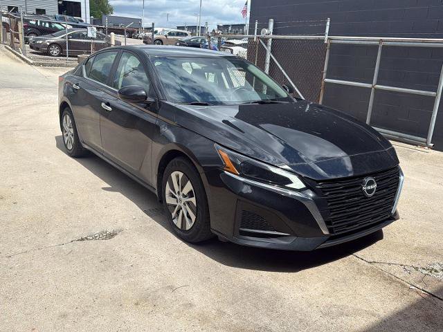 Certified 2023 Nissan Altima 2.5 S FWD image 1
