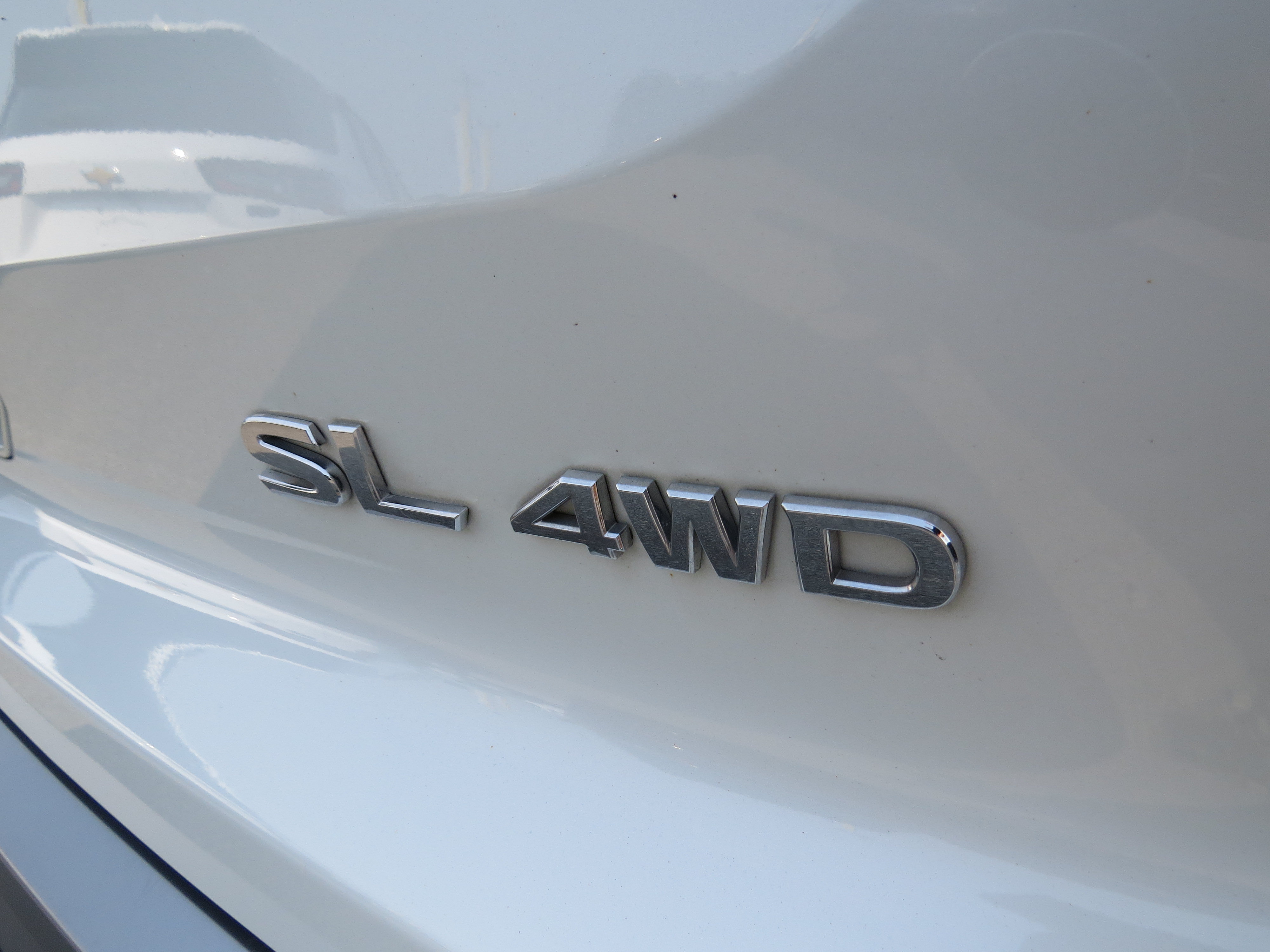 Used 2023 Nissan Pathfinder SL AWD/4WD image 13