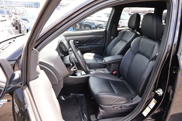 Used 2022 Mitsubishi Outlander SEL AWD/4WD image 9