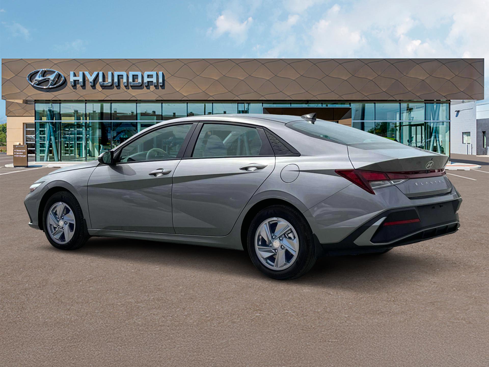 New 2025 Hyundai Elantra SE image 4