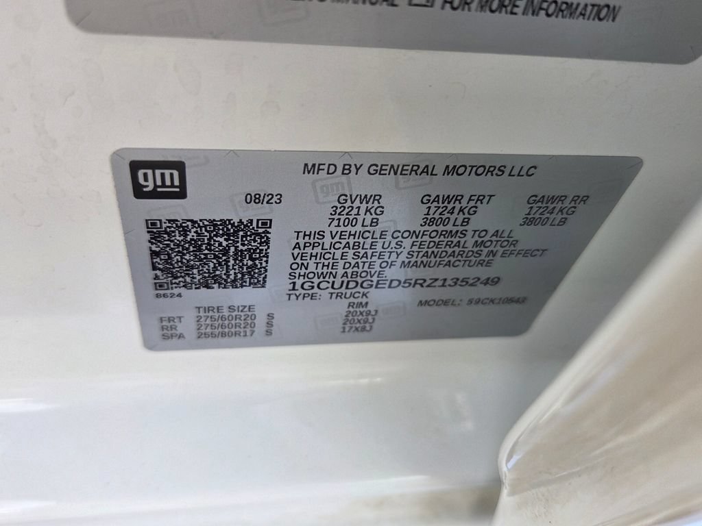 Used 2024 Chevrolet Silverado 1500 LTZ AWD/4WD image 21
