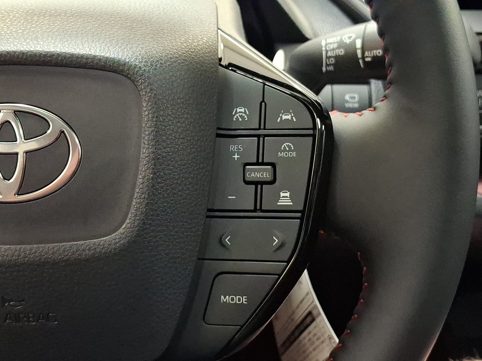 New 2024 Toyota Prius Prime Premium FWD image 22
