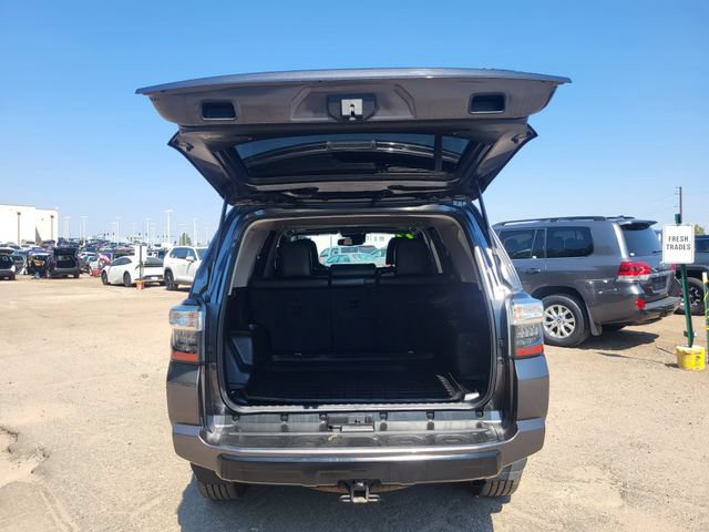 Used 2022 Toyota 4Runner TRD Pro AWD/4WD image 27