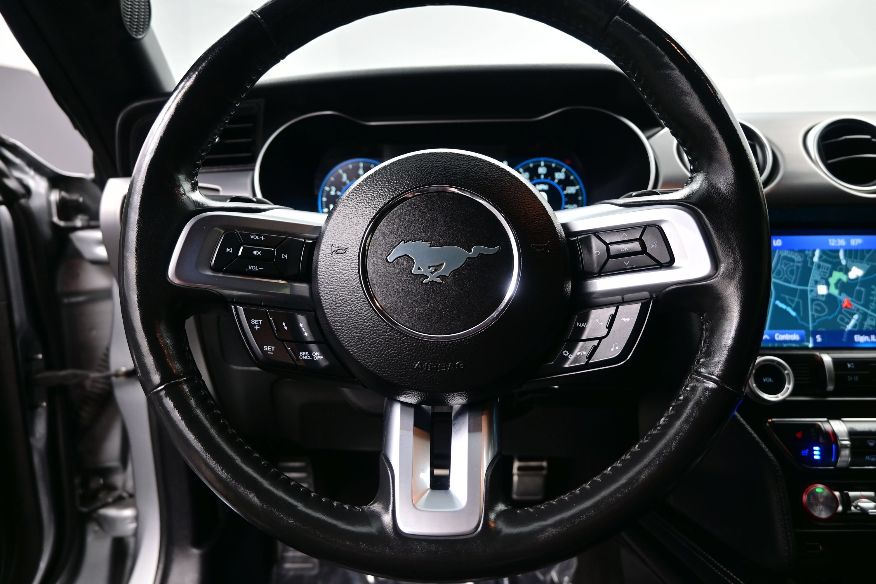Used 2022 Ford Mustang GT Premium w/ Equipment Group 401A RWD image 23
