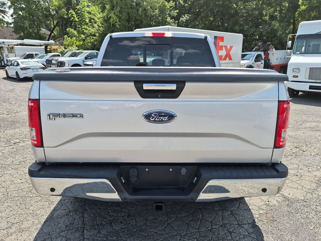 Used 2015 Ford F150 XLT w/ Equipment Group 302A Luxury AWD/4WD image 10