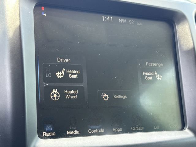 Used 2018 Jeep Cherokee Latitude Plus w/ Cold Weather Group image 30