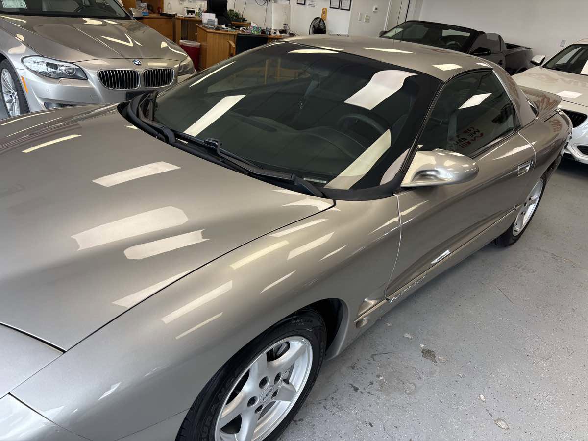 Used 2000 Pontiac Firebird Coupe image 4