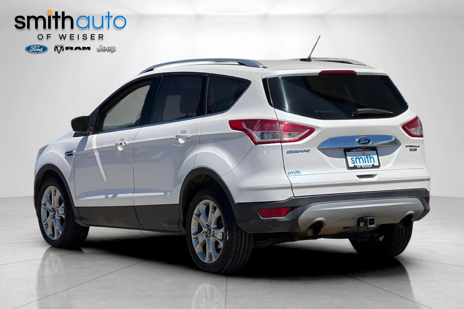 Used 2014 Ford Escape Titanium w/ Equipment Group 401A AWD/4WD image 7