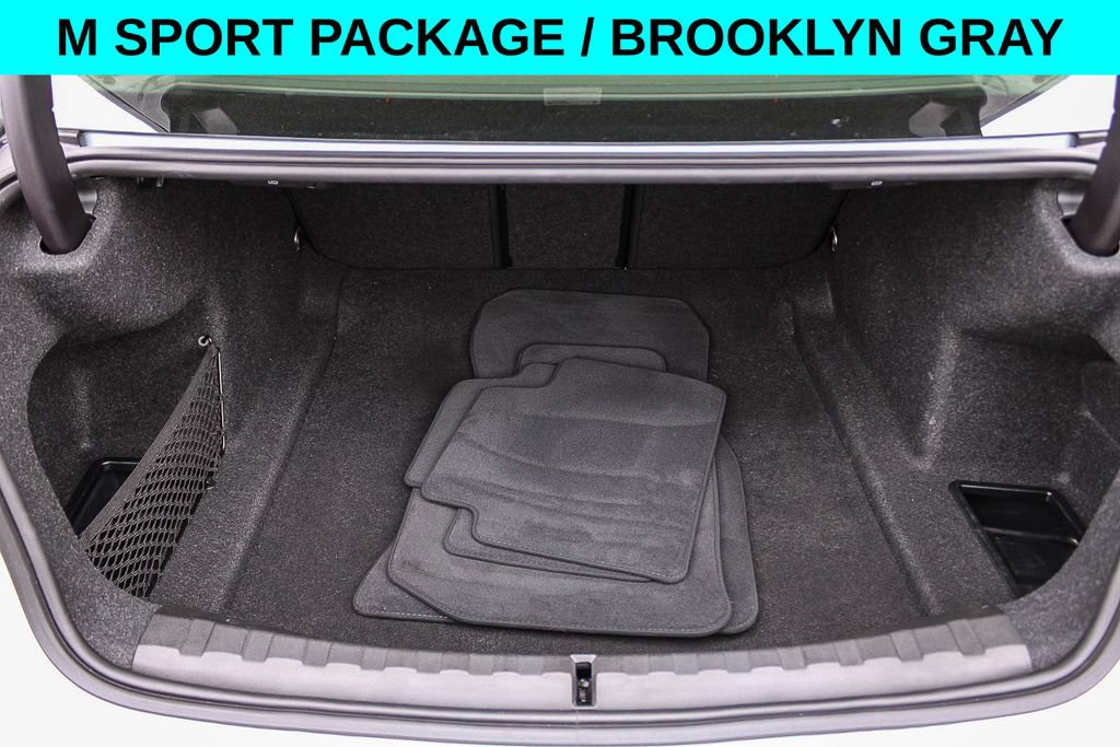 Used 2023 BMW 330i Sedan w/ M Sport Package RWD image 26