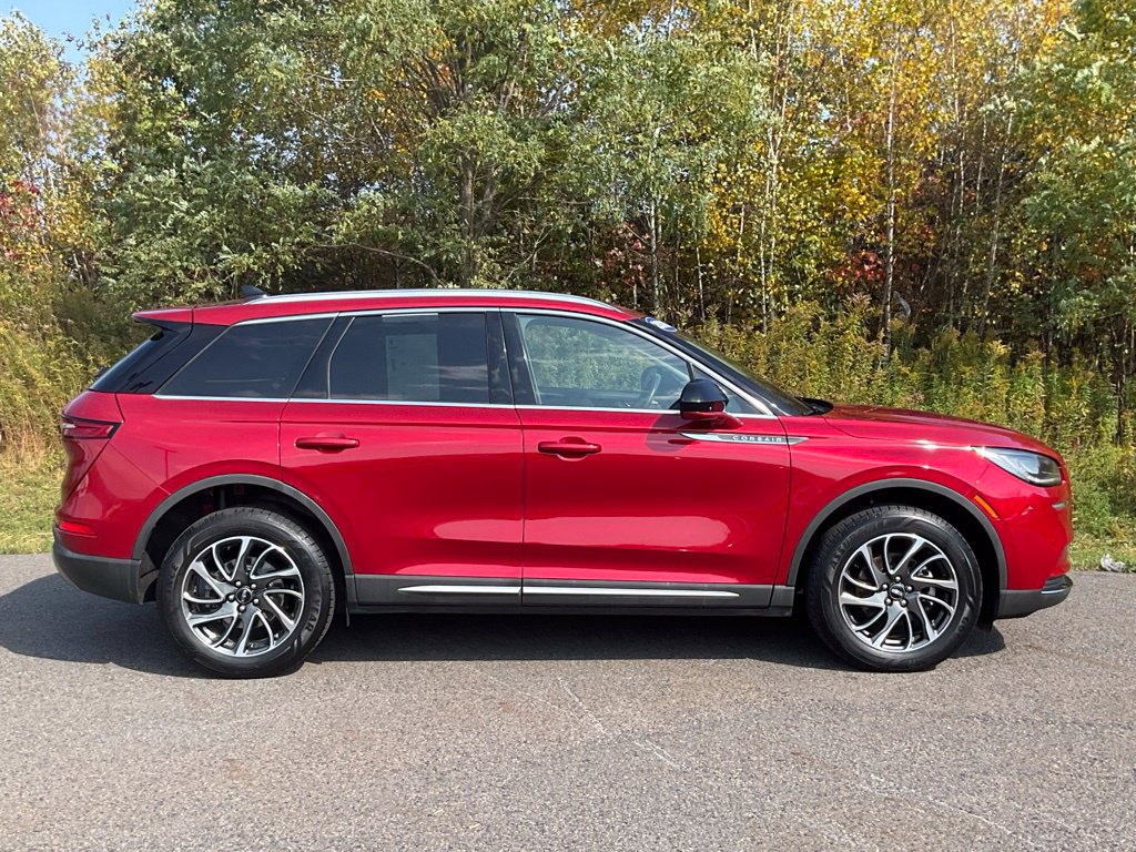 Used 2020 Lincoln Corsair AWD w/ Equipment Group 101A image 25