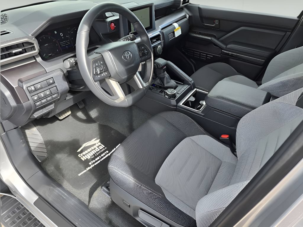 Used 2025 Toyota 4Runner TRD Off-Road AWD/4WD image 26