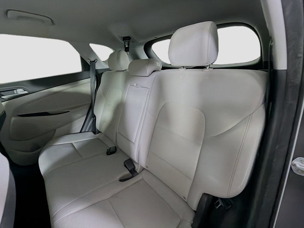 Used 2020 Hyundai Tucson Value FWD image 23