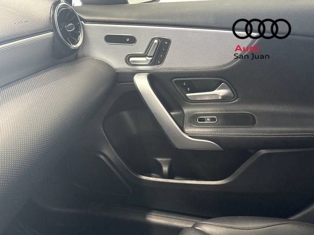 Used 2020 Mercedes-Benz A 220 4MATIC w/ Premium Package image 38