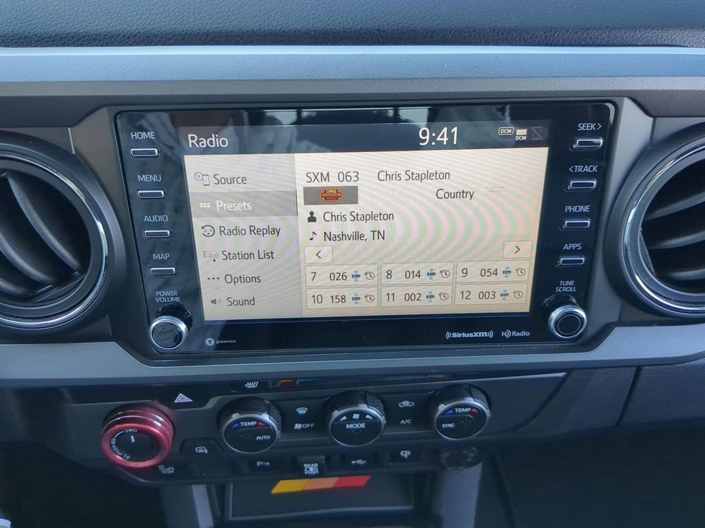 Used 2020 Toyota Tacoma TRD Off-Road w/ TRD Premium Off Road Package image 16