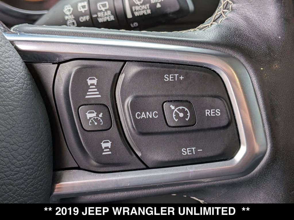 Used 2019 Jeep Wrangler Unlimited Sahara AWD/4WD image 18