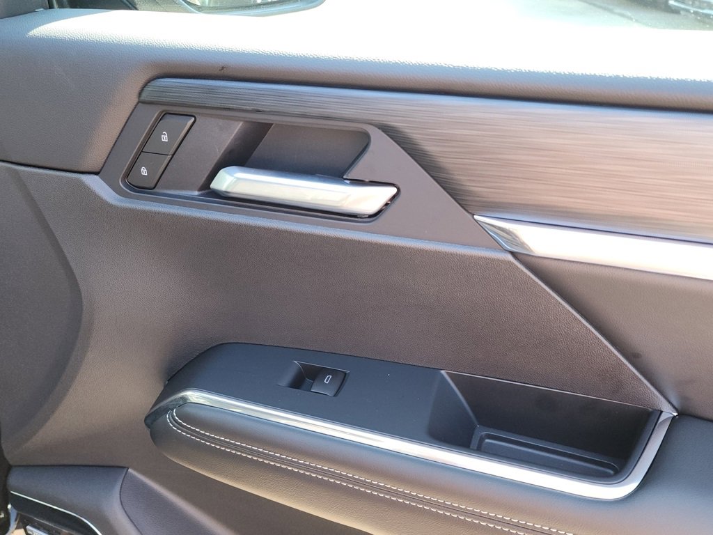 New 2026 GMC Acadia Elevation w/ Black Edition image 37