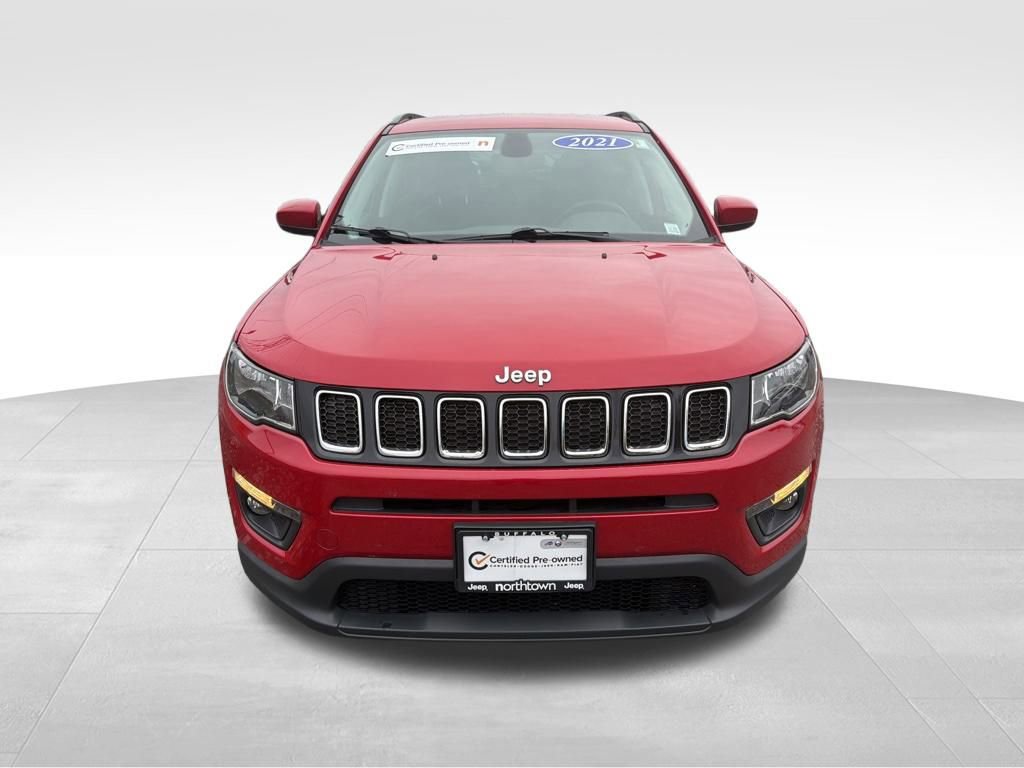 Certified 2021 Jeep Compass Latitude image 16