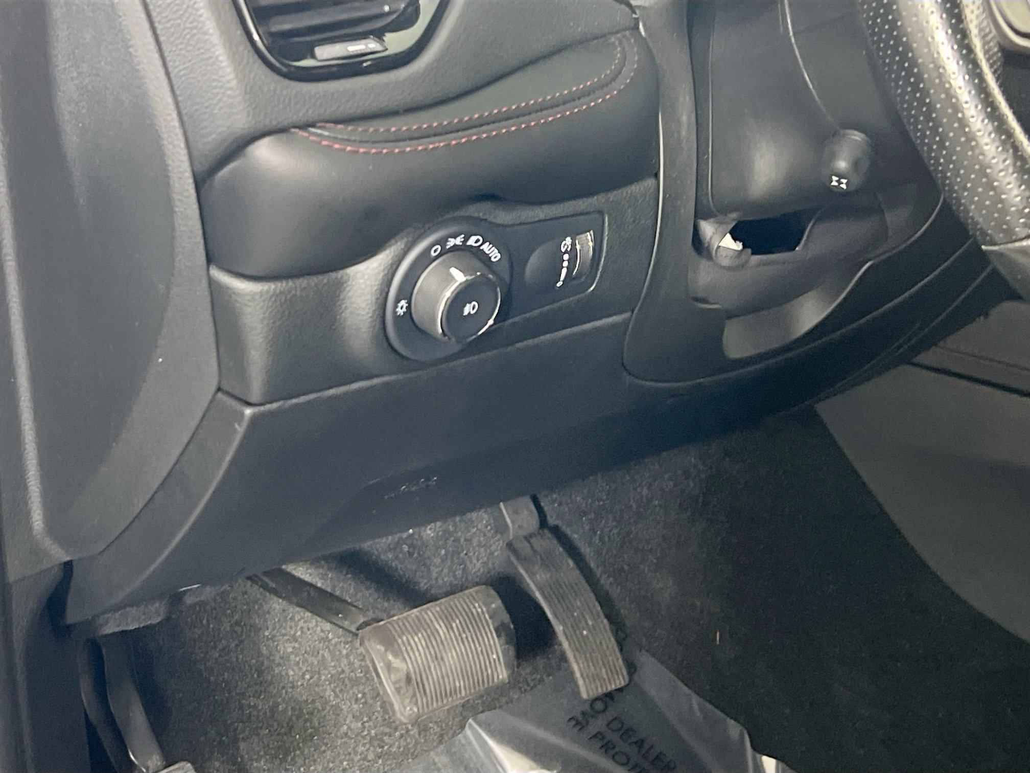 Used 2022 Dodge Durango R/T w/ Blacktop Package image 10