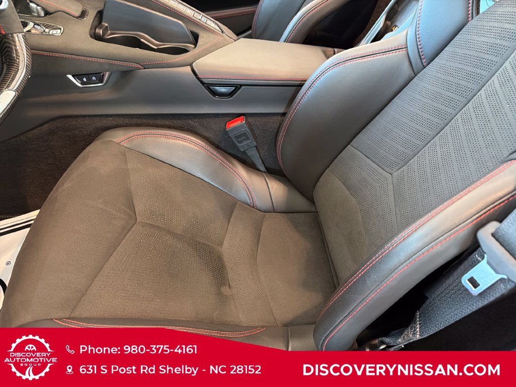 Used 2025 Chevrolet Corvette E-Ray AWD/4WD image 18