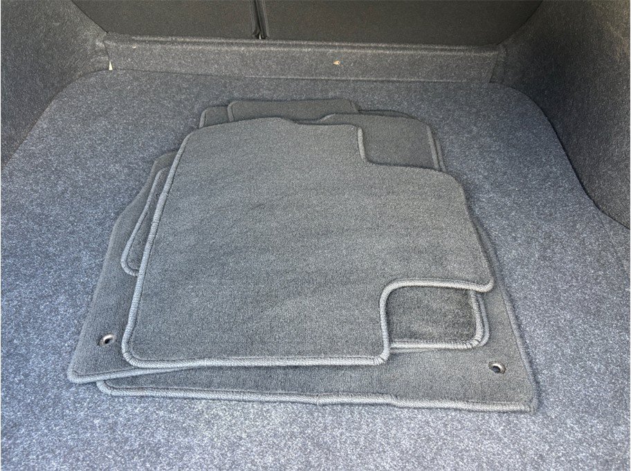 Used 2024 Nissan Sentra SV FWD image 40