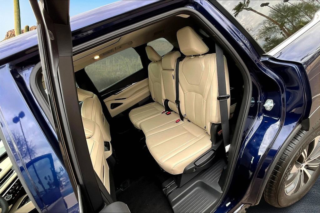 Used 2025 INFINITI QX60 Pure image 26