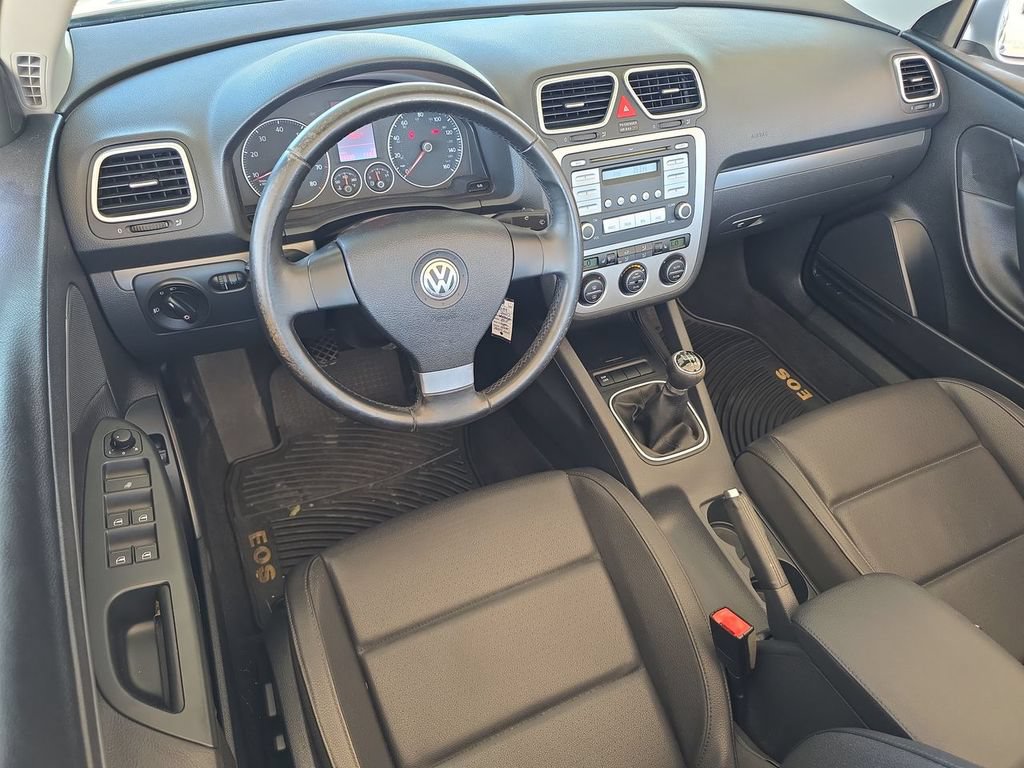Used 2007 Volkswagen Eos 2.0T FWD image 10