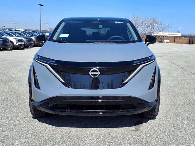 New 2025 Nissan Ariya AWD image 3